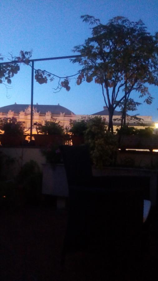 Bed And Breakfast " La Terrazza" Genua Buitenkant foto